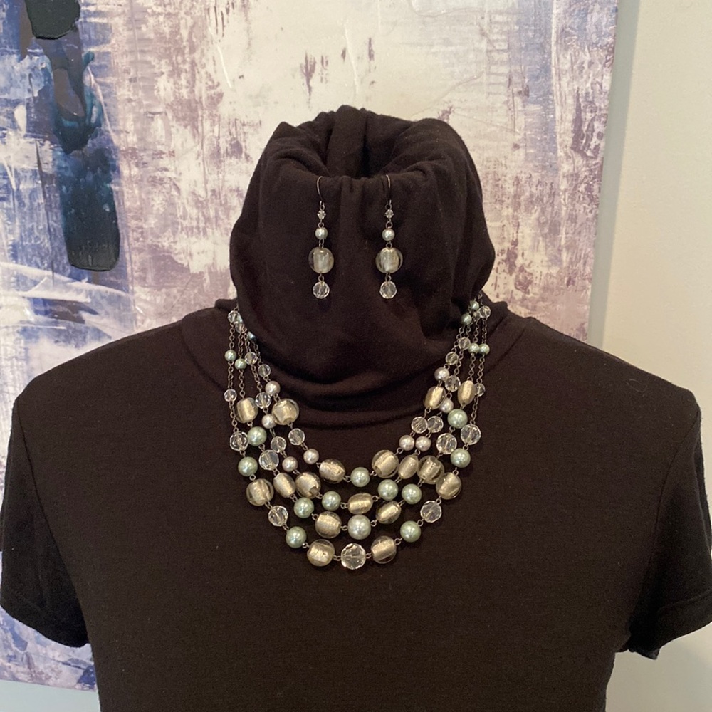 Silver gray Necklace and earrings - White House Black Market
